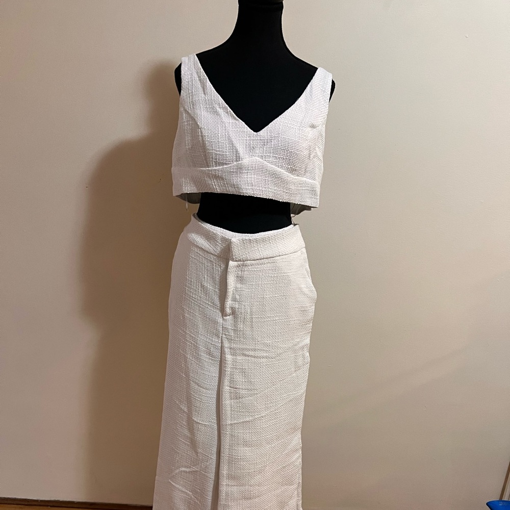 Showpro. Two Peice shirt and pants